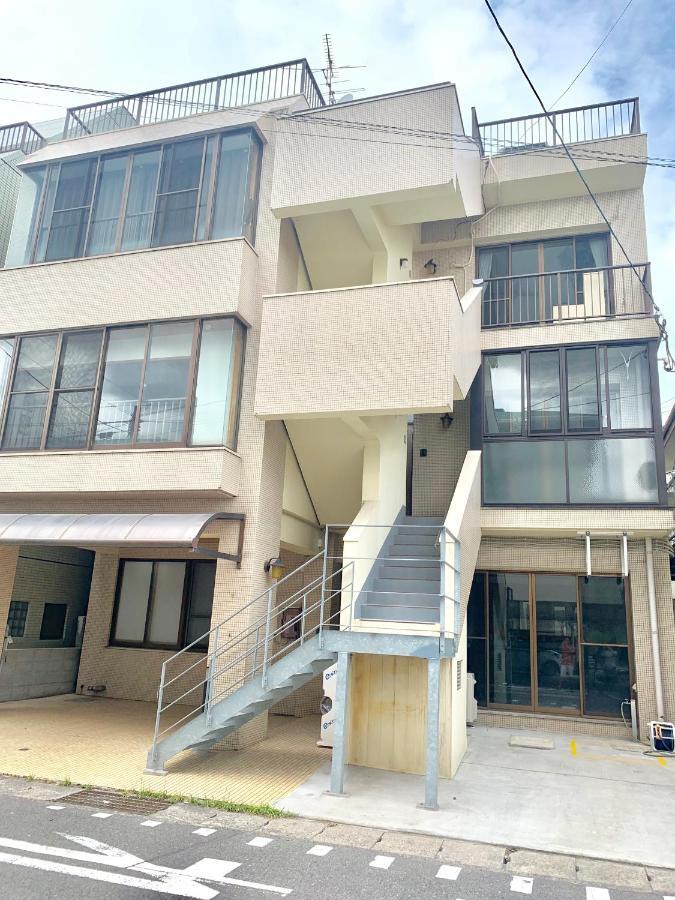 가고시마 ガナダン中央駅 3F 無料駐車場 빌라 외부 사진